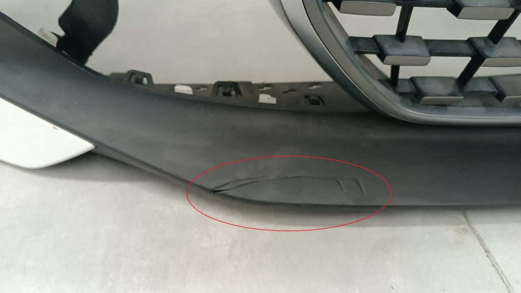 Prednji branik BMW i4 G26 21- / + 1 PDC