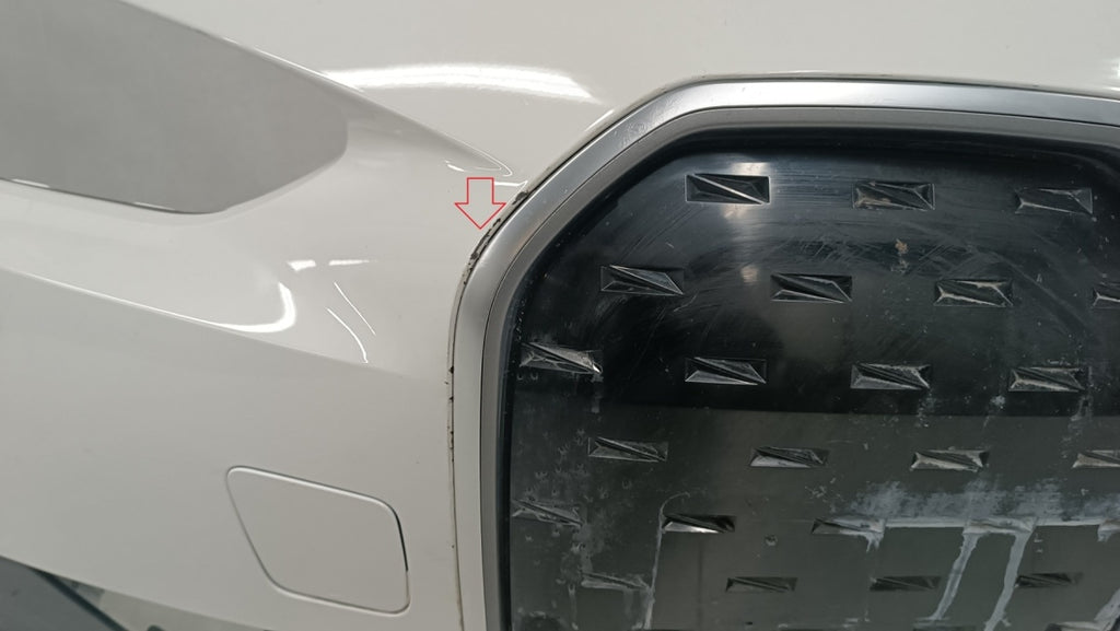 Prednji branik BMW i4 G26 21- / + 1 PDC