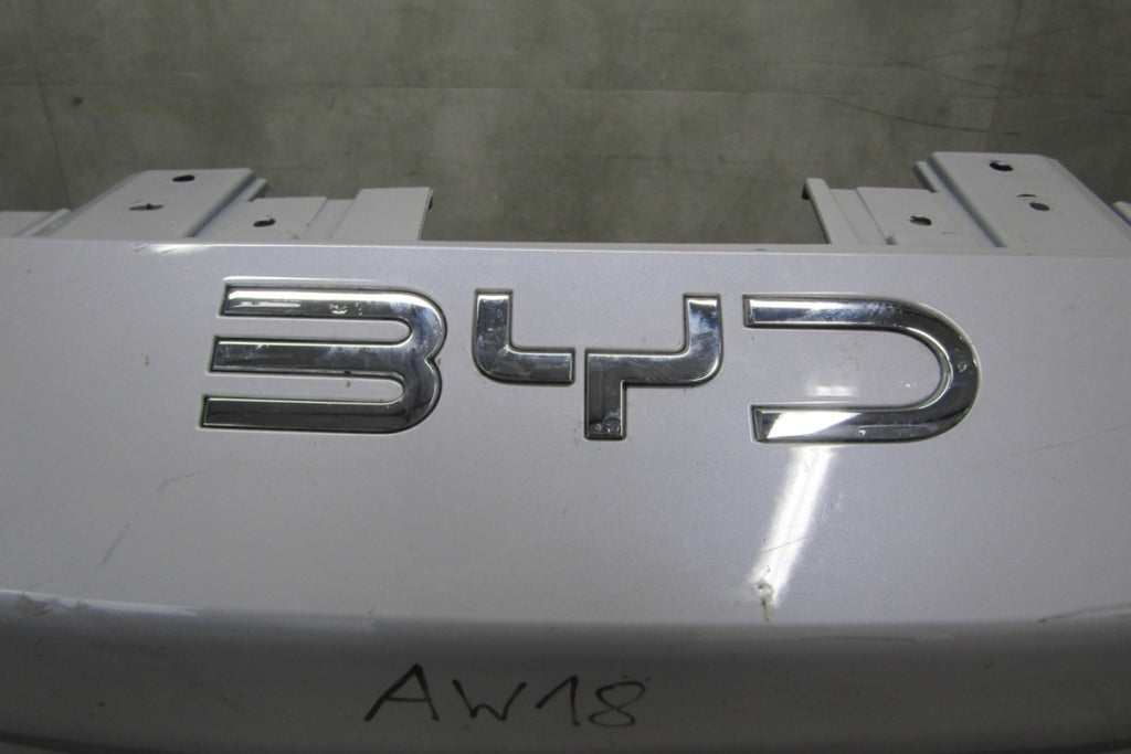 Prednji branik BYD Seal 22-