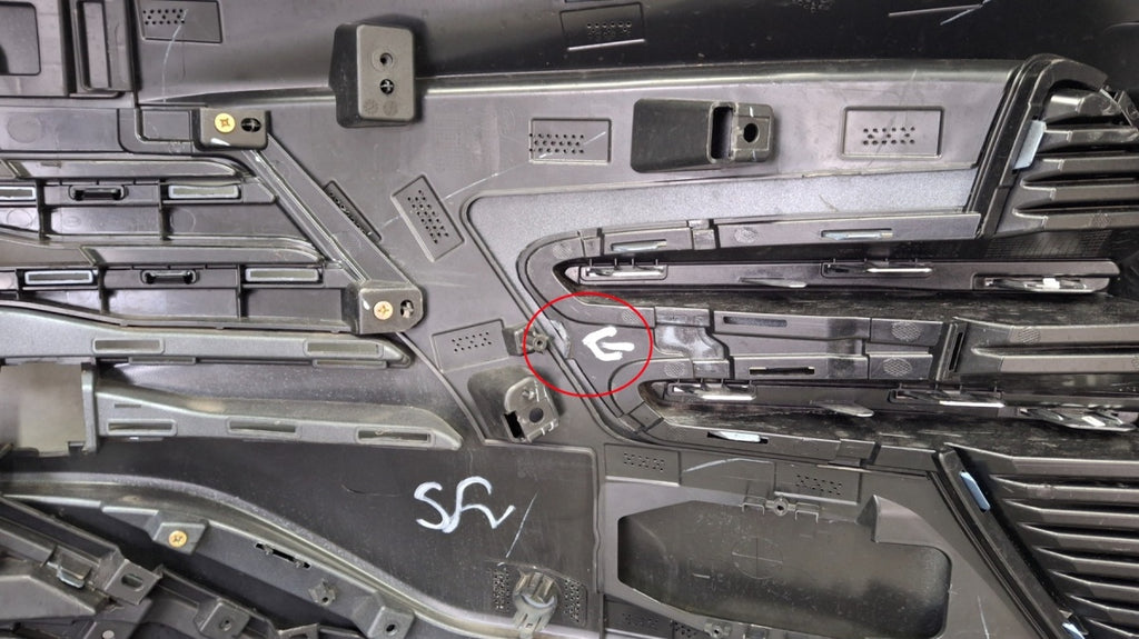 Prednji branik BYD Seal U DM-i 23-