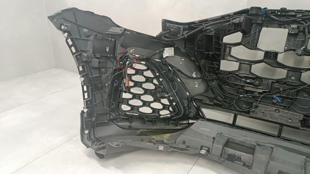 Prednji branik Audi SQ8 4M8 Lift 24- / kamera PDC wiązki
