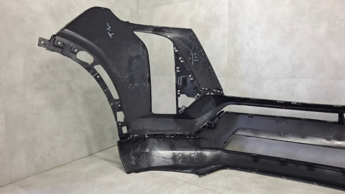 Prednji branik Cadillac VistiQ 2026-