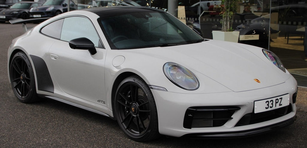 Prednji branik PORSCHE Carrera 911 922 GTS 21-