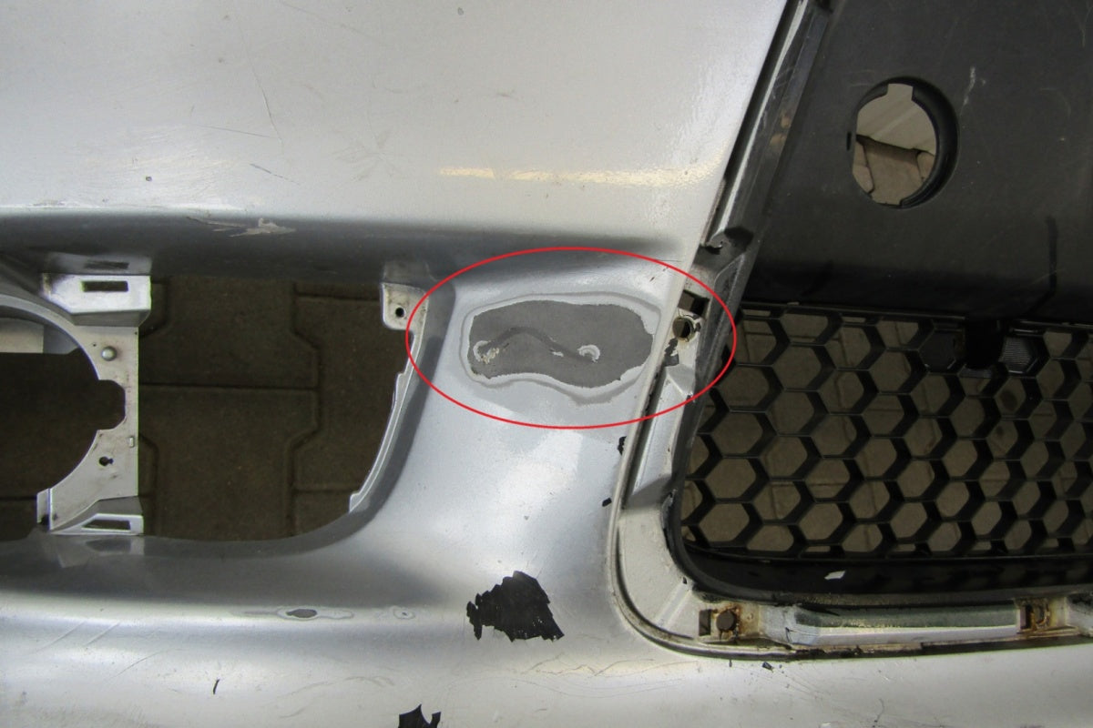 Prednji branik Mitsubishi Lancer VIII X HB 08-