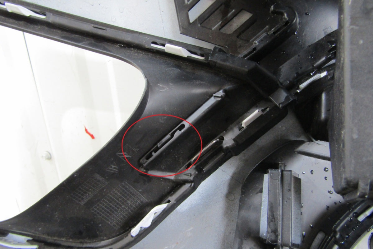 Prednji branik Citroen C3 III 3 Lift 20-
