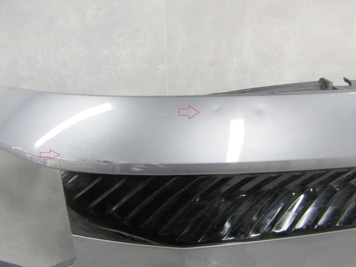 Prednji branik Citroen C3 IV 4 24- / komplet