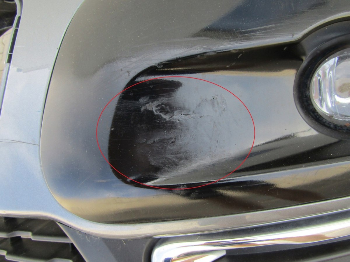 Prednji branik Citroen C3 Picasso 08-12