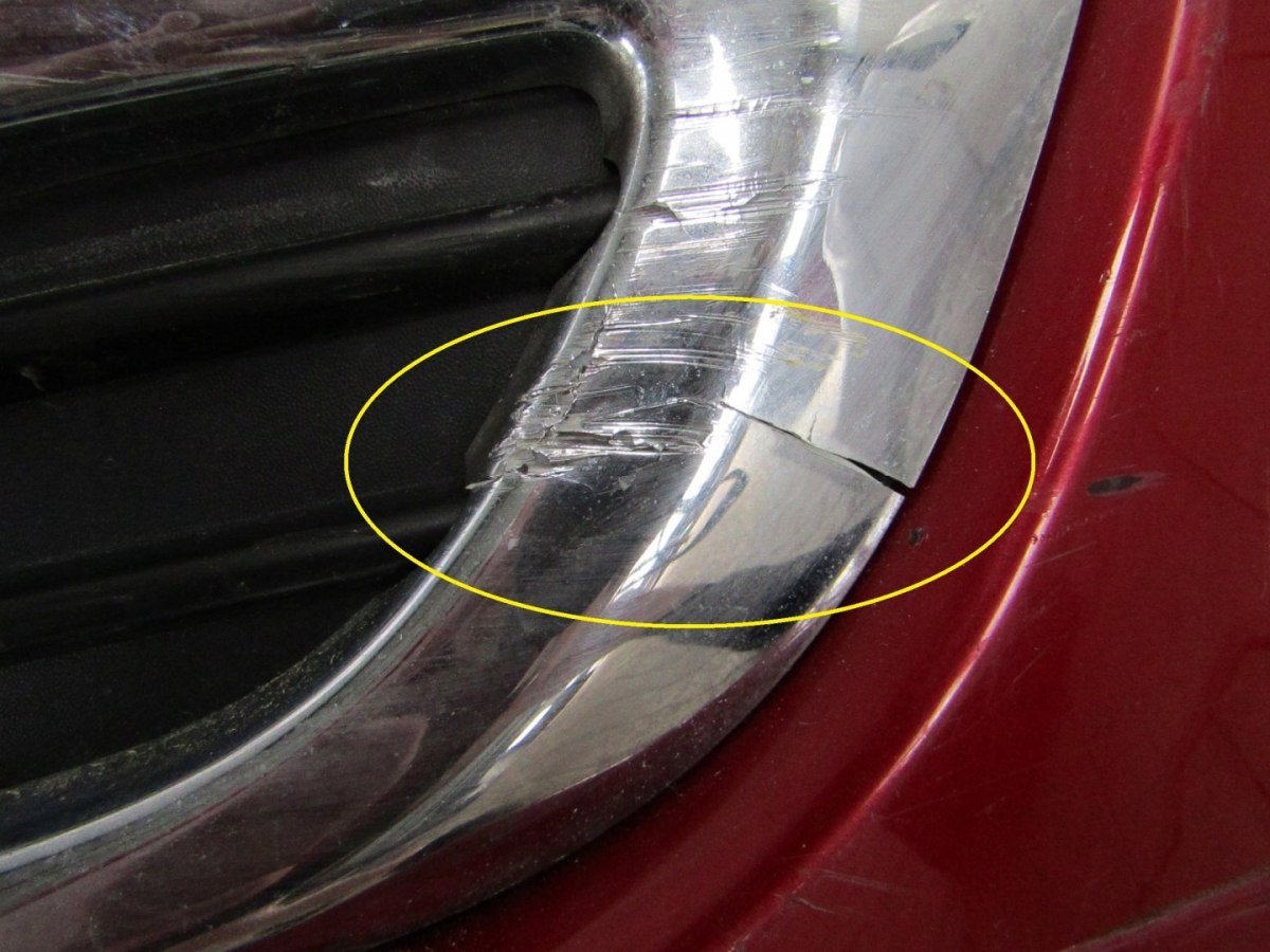Prednji branik Citroen C3 Picasso 08-12
