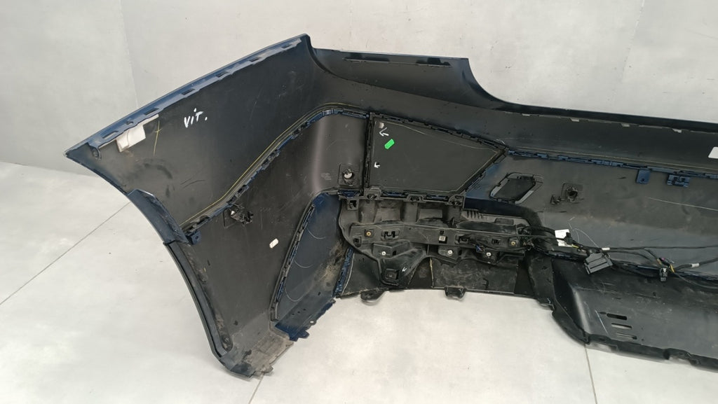 Zadnji branik BMW iX I20 M paket M-paket 21- /+ wiązka
