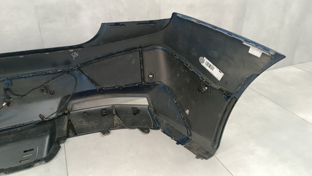 Zadnji branik BMW iX I20 M paket M-paket 21- /+ wiązka