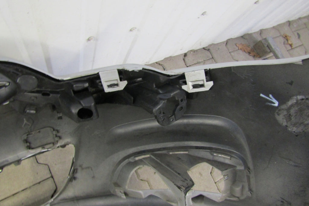 Prednji branik Citroen C4 II 2 10-17