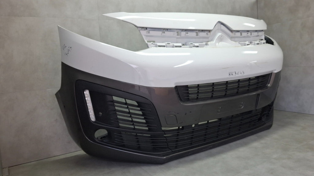 Prednji branik Citroen JUMPY SPACETOURER 3 III 16-23 /+ osłona + LED