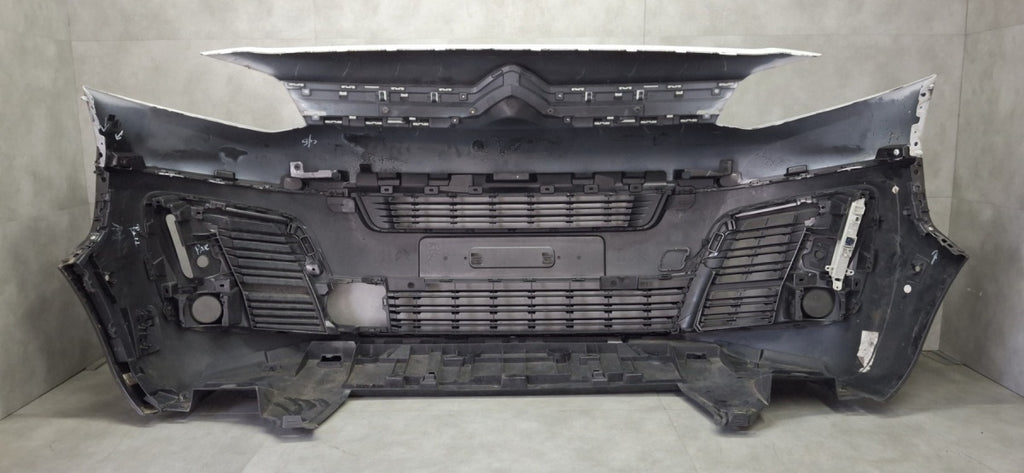 Prednji branik Citroen JUMPY SPACETOURER 3 III 16-23 /+ osłona + LED