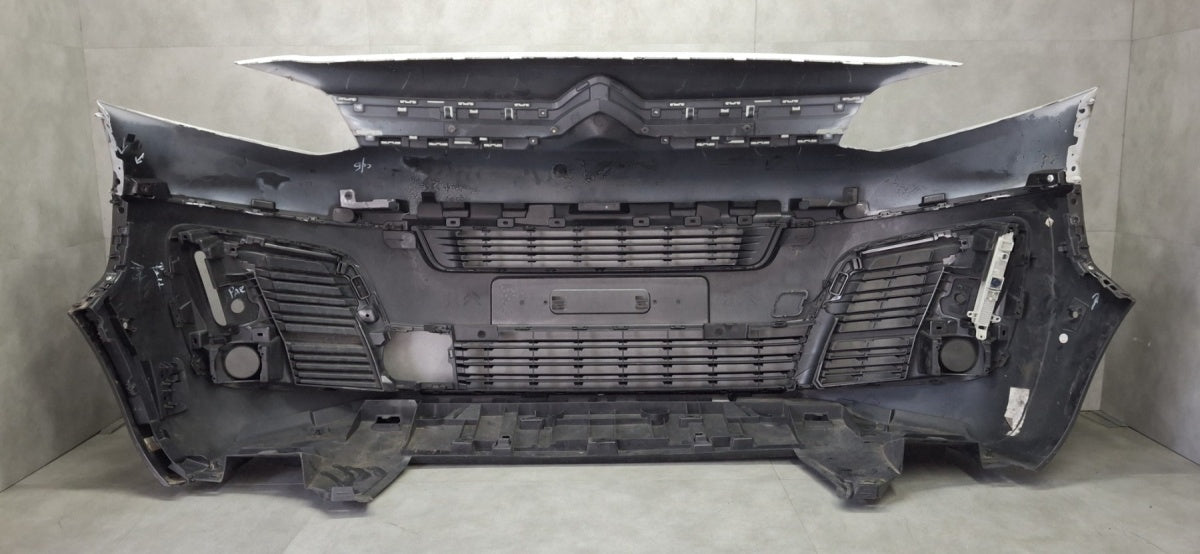 Prednji branik Citroen JUMPY SPACETOURER 3 III 16-23 /+ osłona + LED