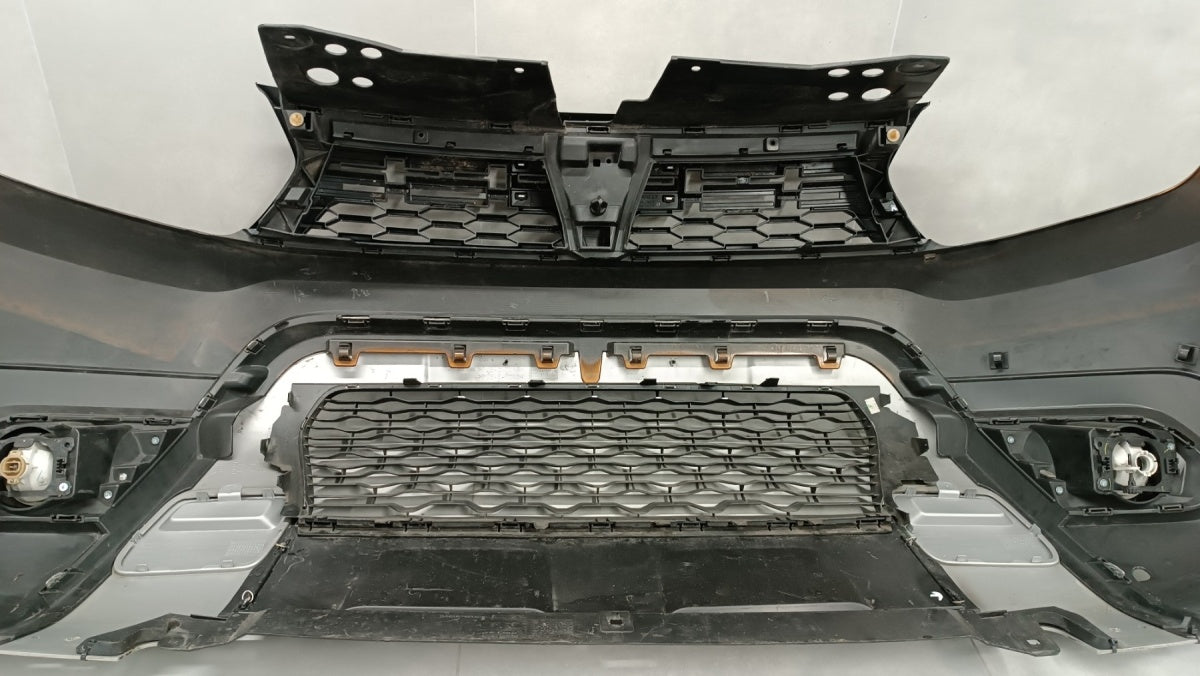 Prednji branik Dacia Duster 2 II LIFT 22-23 / + 2x halogeny