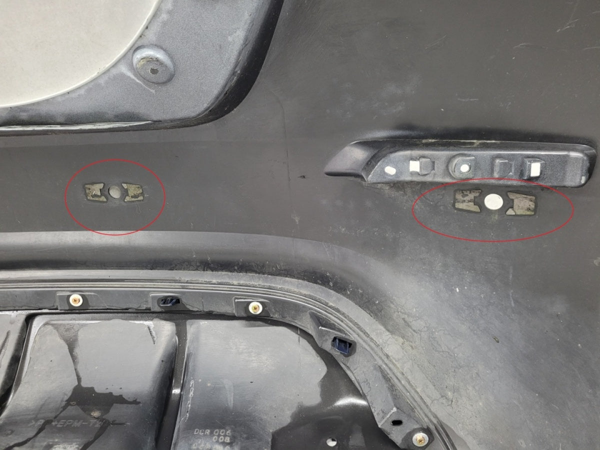 Zadnji branik Nissan Leaf II 2 17-