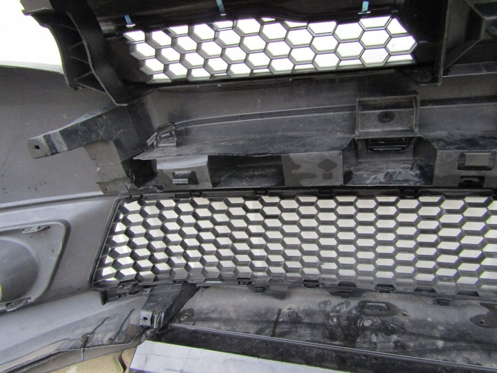 Prednji branik Dacia Sandero II 2 12-16