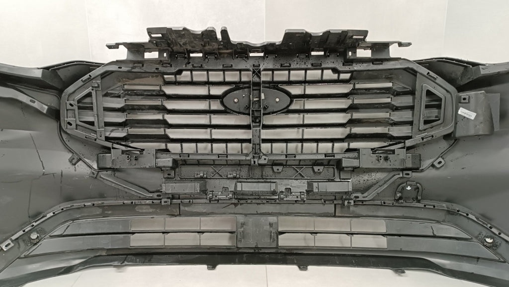 Prednji branik FORD CUSTOM MK2 II 23-