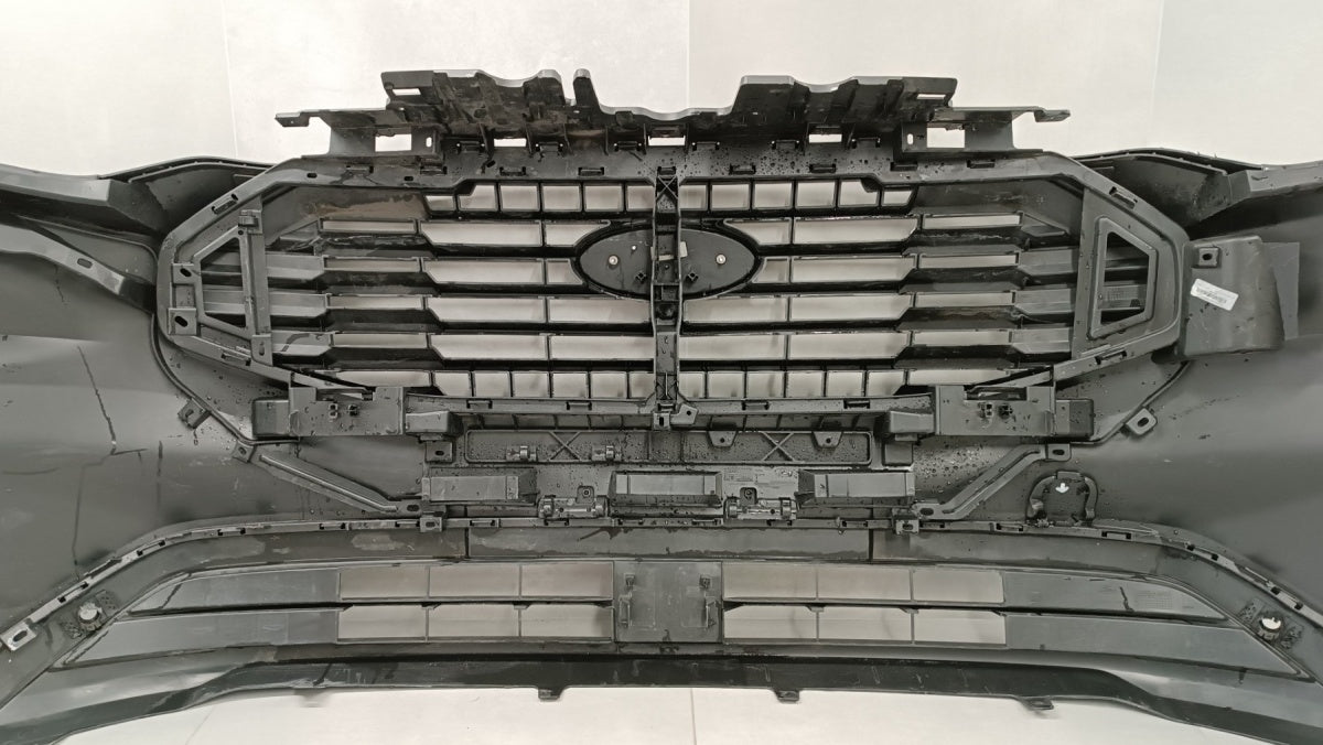 Prednji branik FORD CUSTOM MK2 II 23-