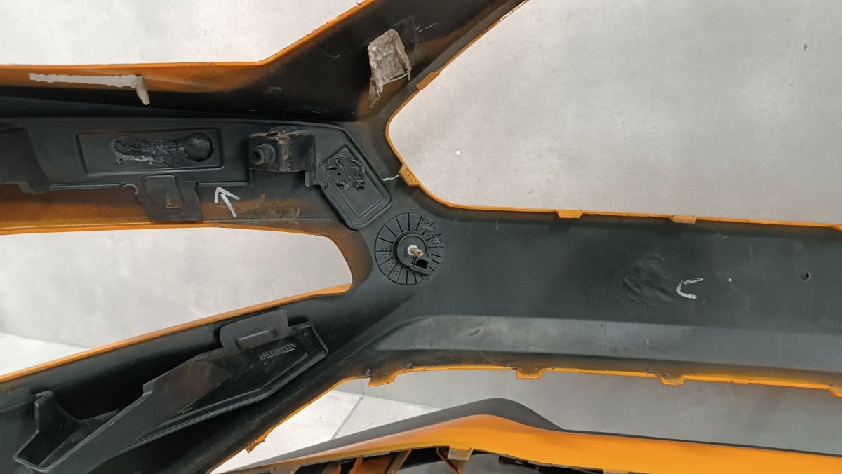 Prednji branik FORD MUSTANG VI LIFT 17-24