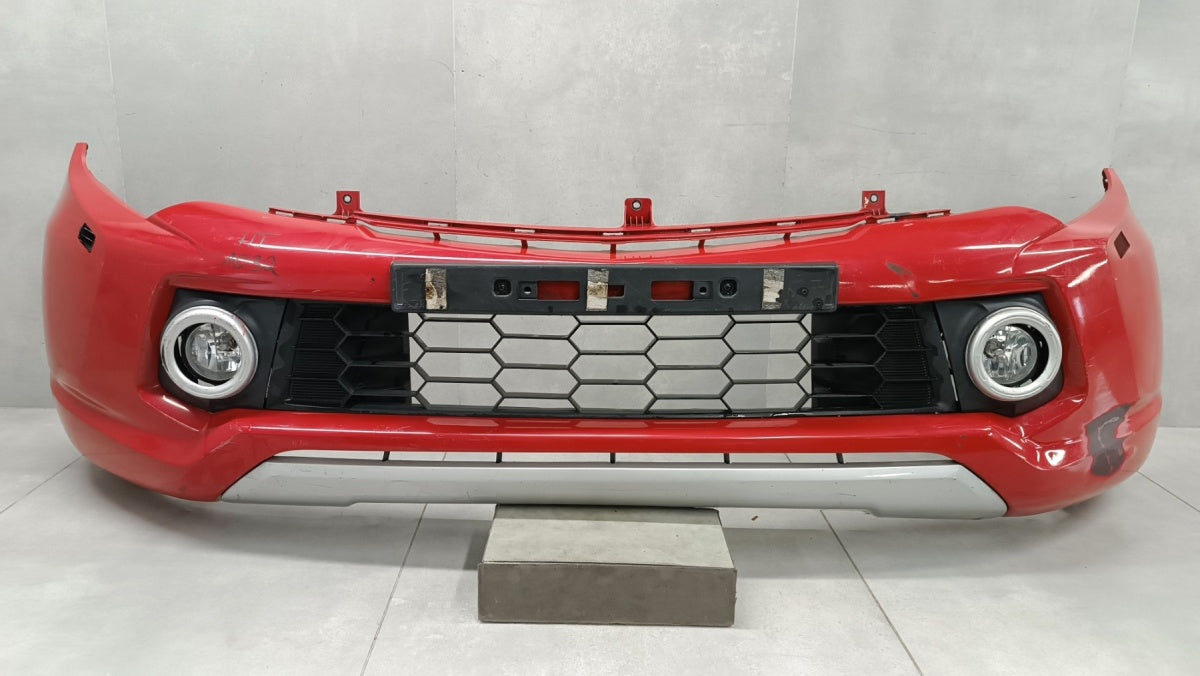Prednji branik Mitsubishi L200 5 V 15-18 /+ halogeny