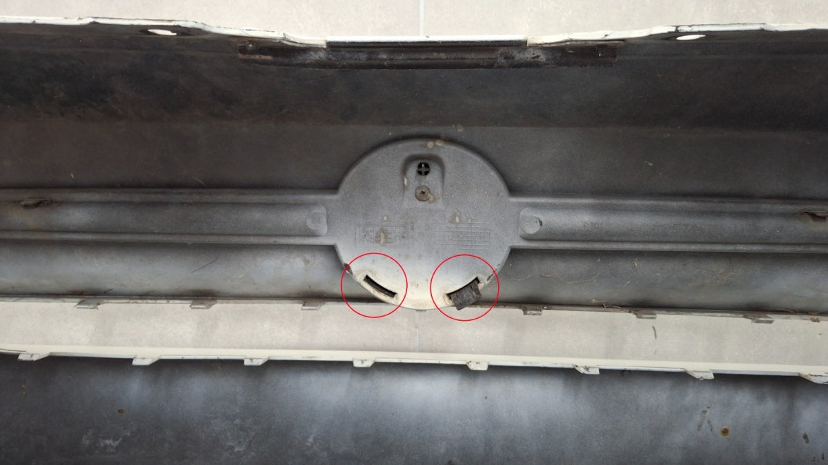 Prednji branik Fiat 500 Lift 15-24