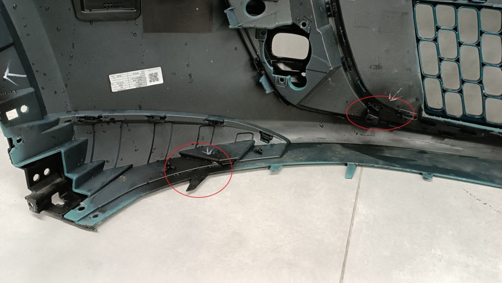 Prednji branik Fiat 600 23-