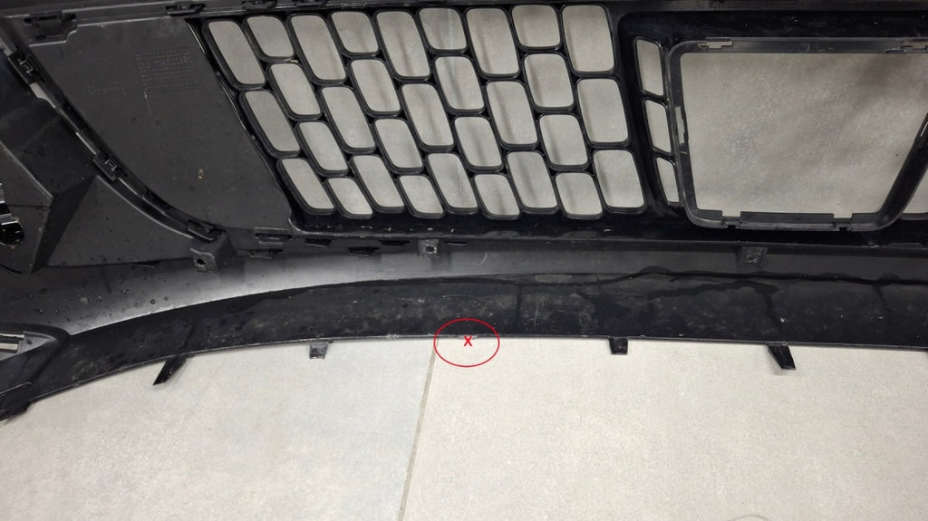 Prednji branik Fiat 600 23-