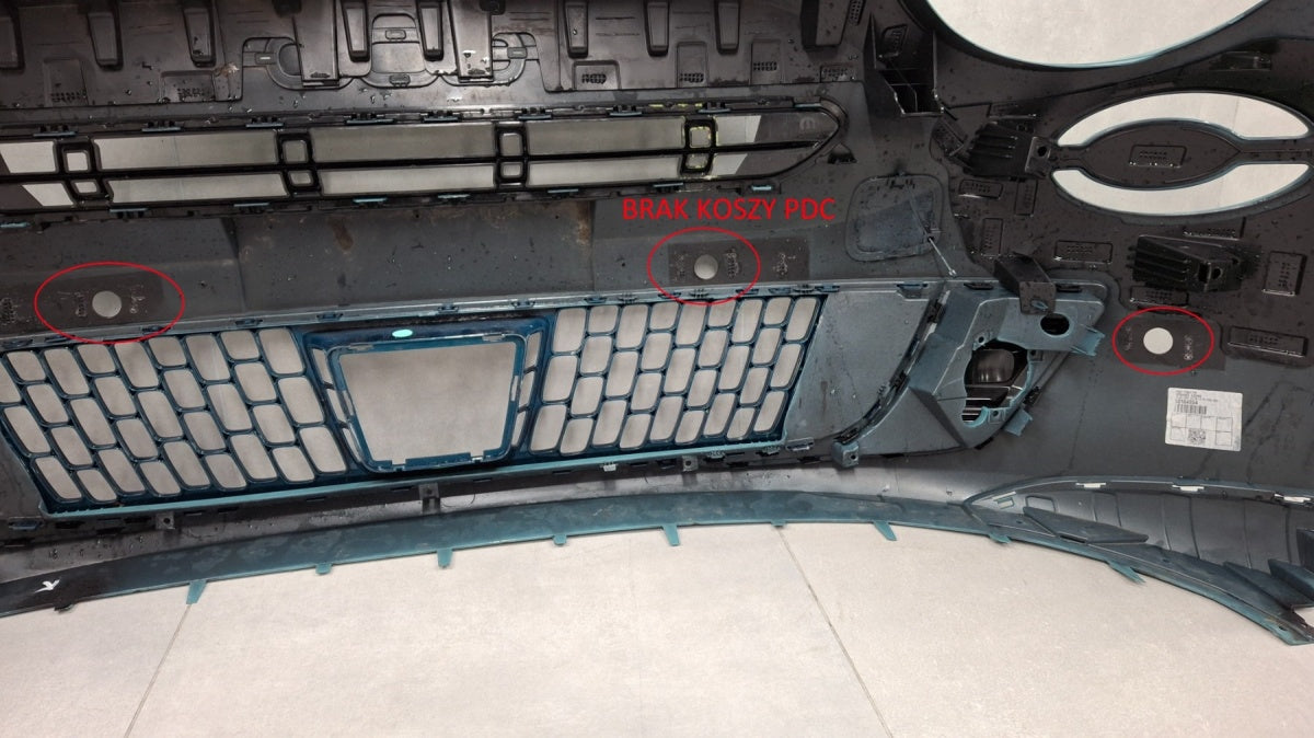 Prednji branik Fiat 600 23-
