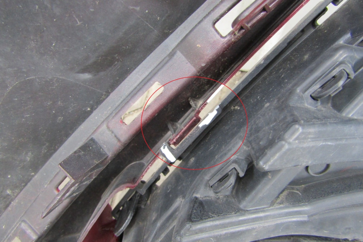 Prednji branik Lexus RX 4 IV 450H 15-18