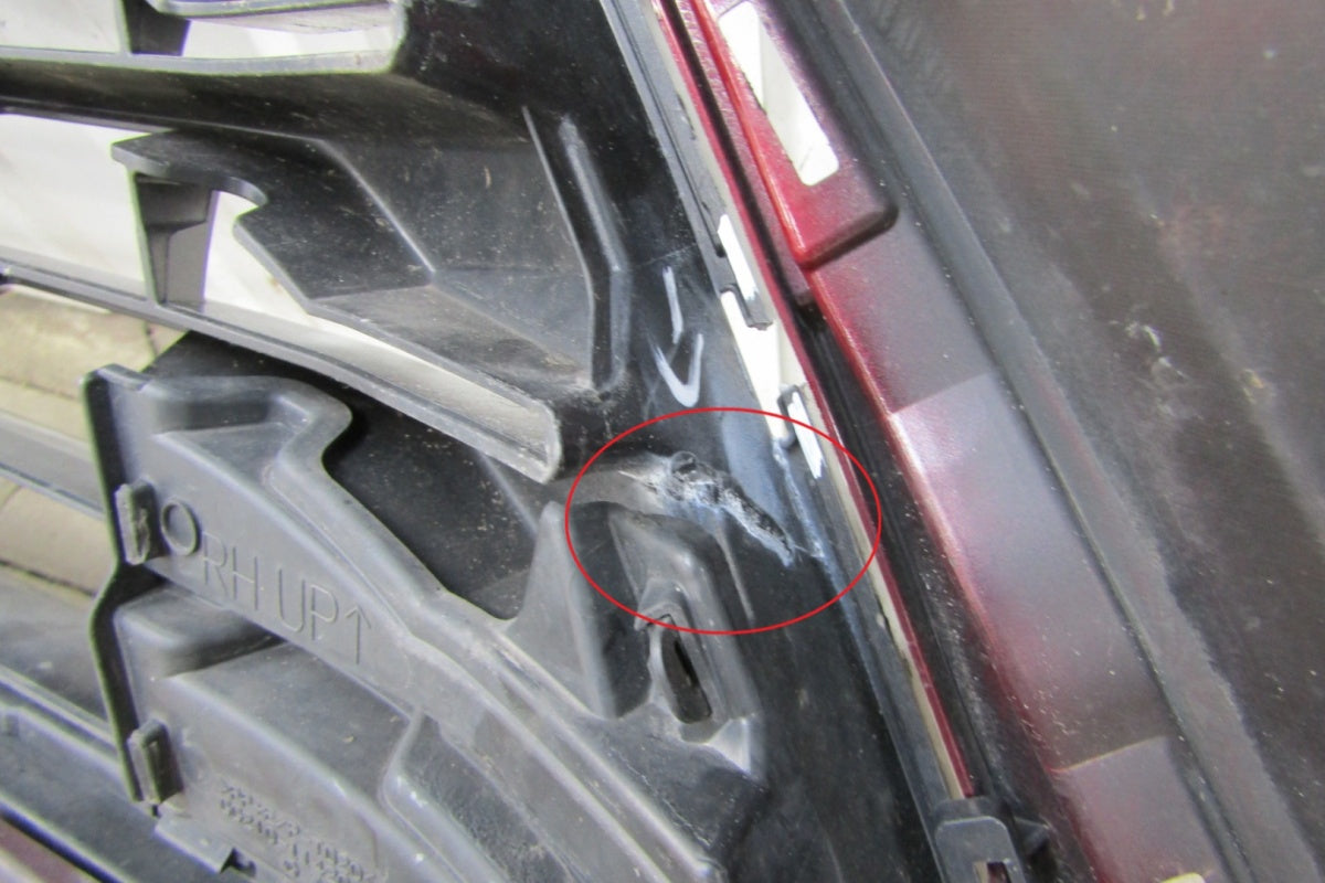 Prednji branik Lexus RX 4 IV 450H 15-18