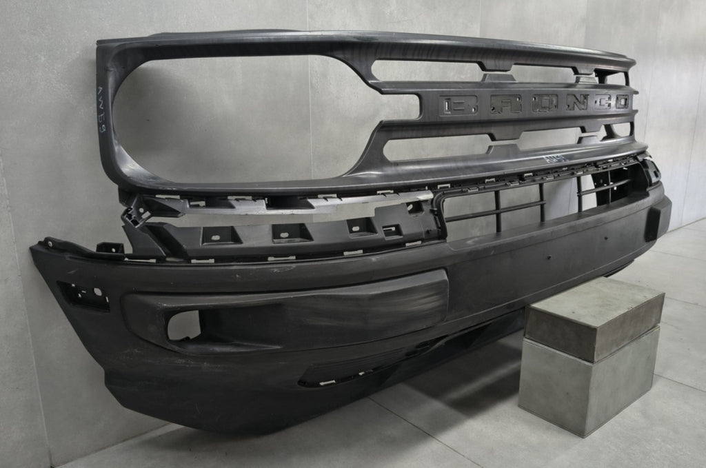 Prednji branik Ford Bronco Sport 21-