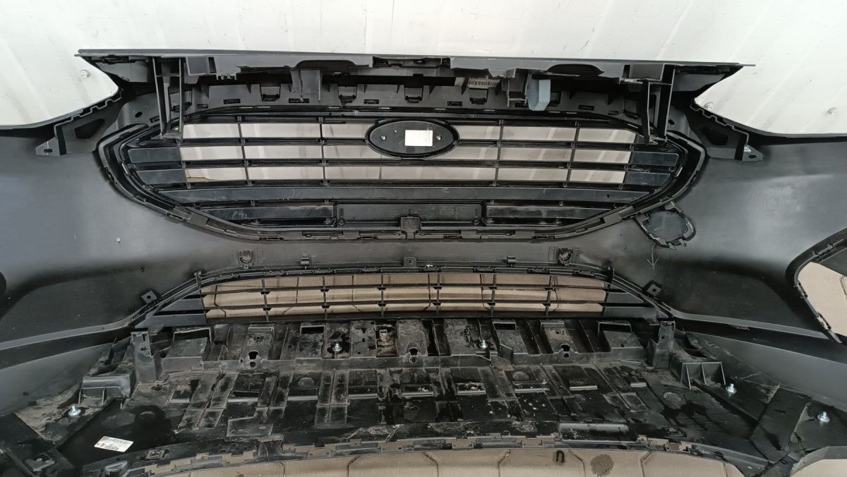 Prednji branik Ford Fiesta MK8 VIII lift 21-