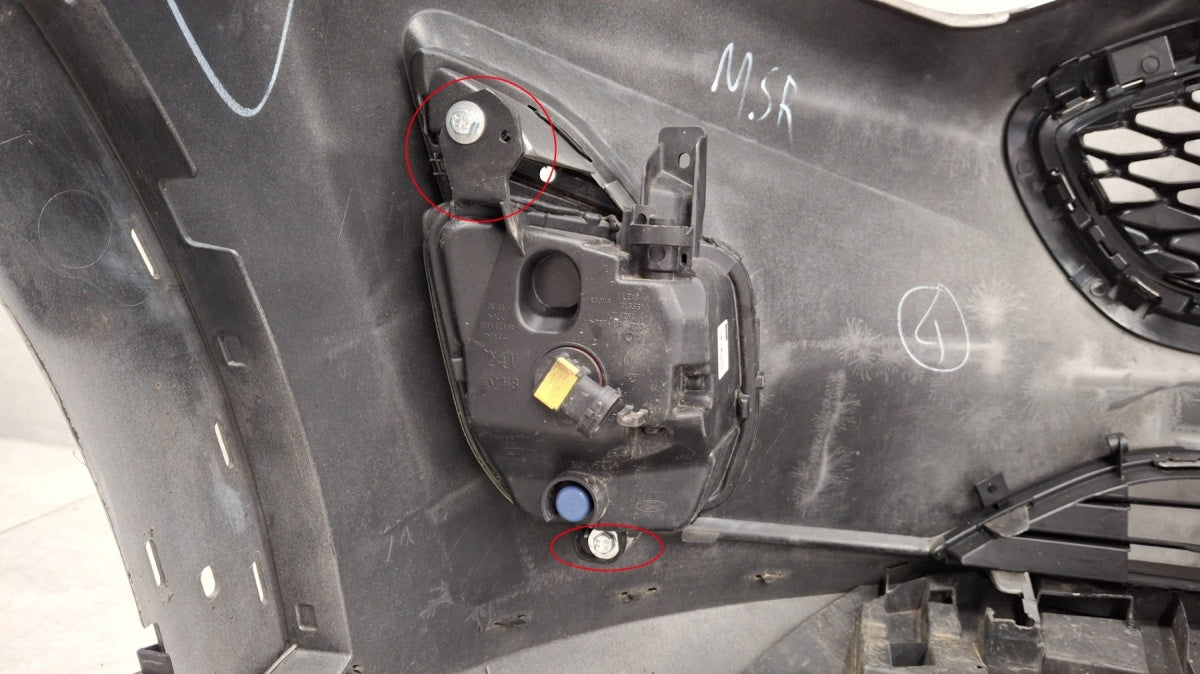 Prednji branik Ford Fiesta Mk8 VIII ACTIVE 17-21 / + zaštita + maglenke