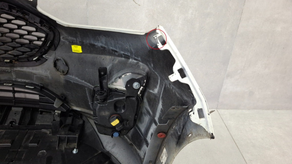 Prednji branik Ford Fiesta Mk8 VIII ACTIVE 17-21 / + osłona + halogeny