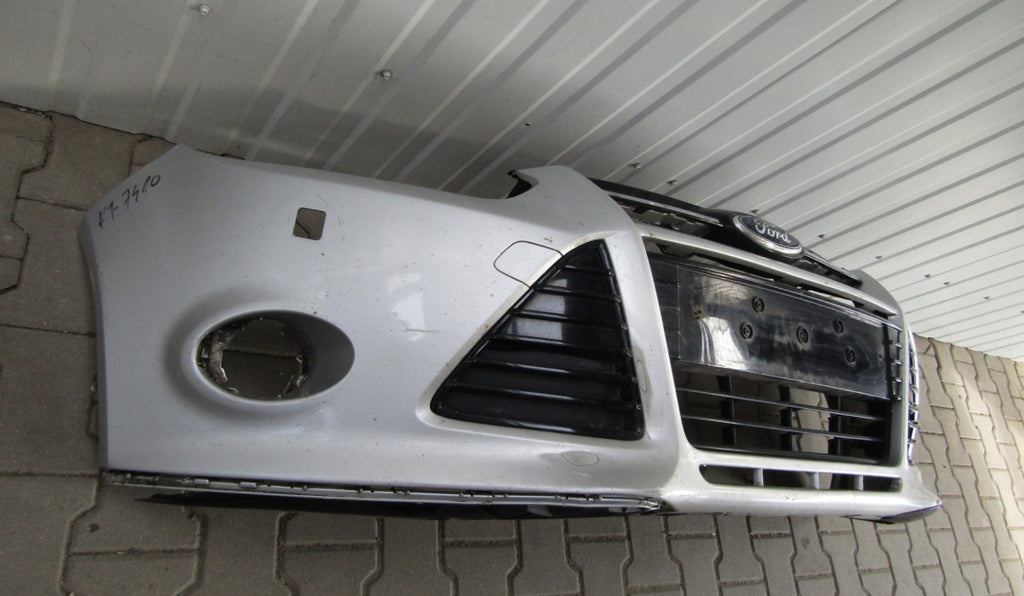 Prednji branik Ford Focus MK3 III 10-14