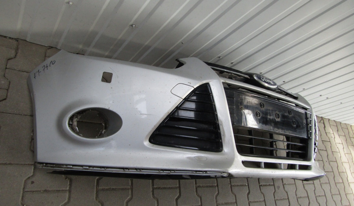 Prednji branik Ford Focus MK3 III 10-14
