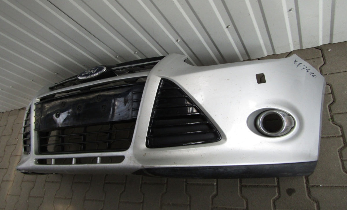 Prednji branik Ford Focus MK3 III 10-14