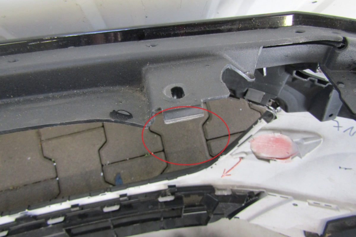 Prednji branik Ford Focus MK4 IV Vignale 18-22
