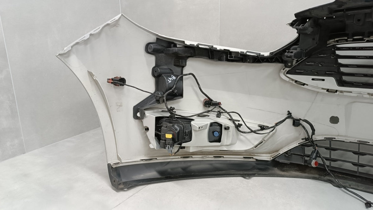 Prednji branik Ford Focus Mk3 III Lift 14- / + 6x PDC + wiązka + 2x halogen