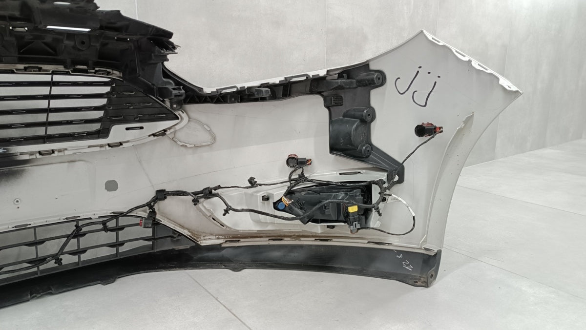 Prednji branik Ford Focus Mk3 III Lift 14- / + 6x PDC + wiązka + 2x halogen