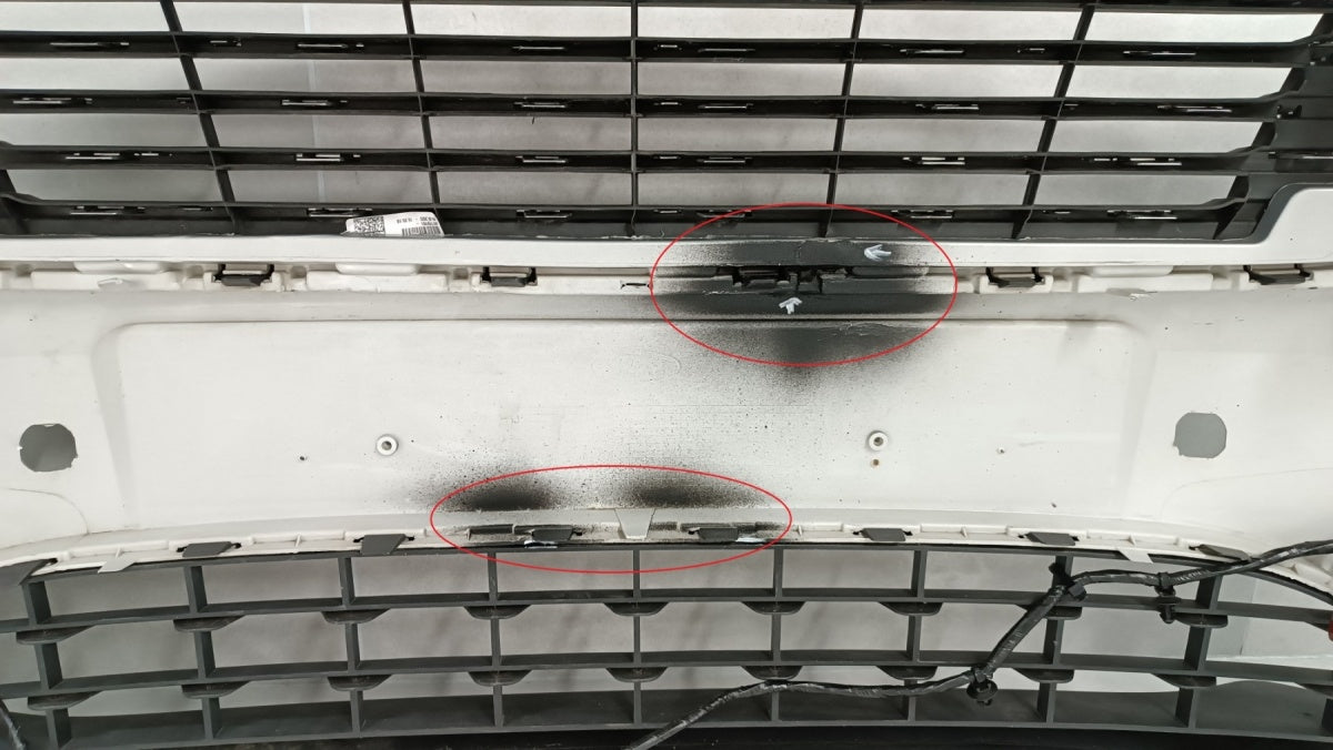 Prednji branik Ford Focus Mk3 III Lift 14- / + 6x PDC + wiązka + 2x halogen