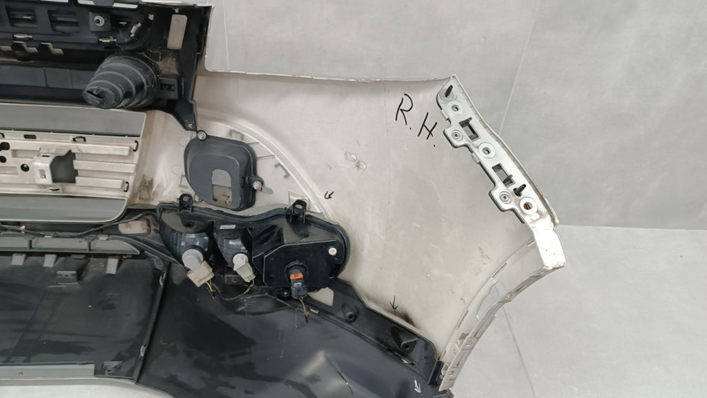 Prednji branik Ford Kuga MK2 II 13-16 / + 2x halogen + wiązka