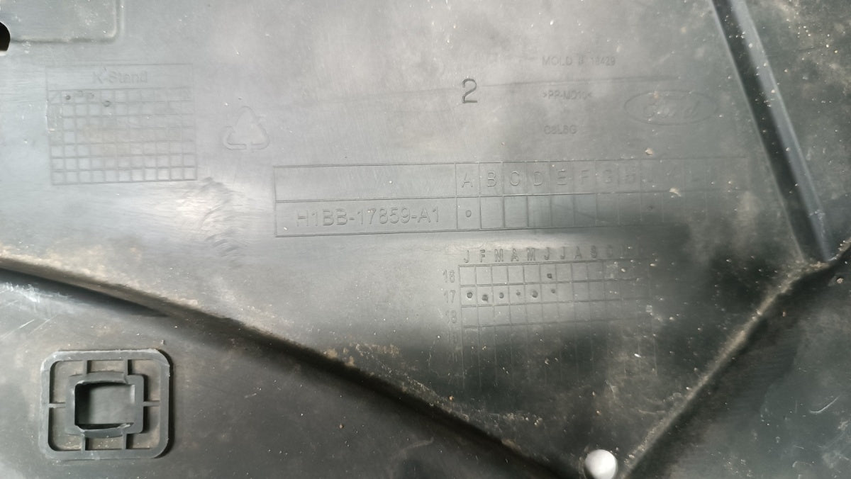 Prednji branik Ford Fiesta Mk8 Active VIII 17-21