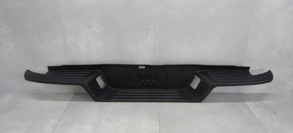 Zadnji branik stopień zderzaka Ford Ranger III AB39-17B810-AA