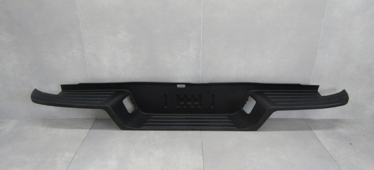 Zadnji branik stopień zderzaka Ford Ranger III AB39-17B810-AA