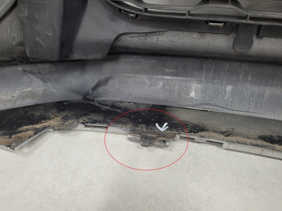 Prednji branik Citroen C3 Picasso lift 13-17