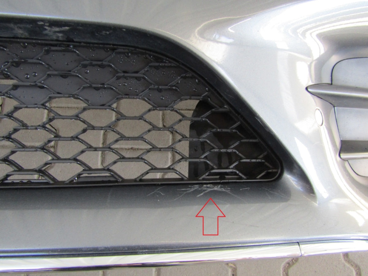 Prednji branik Mercedes C-Klasa 205 AMG Lift 18- / + PDC + wiązka
