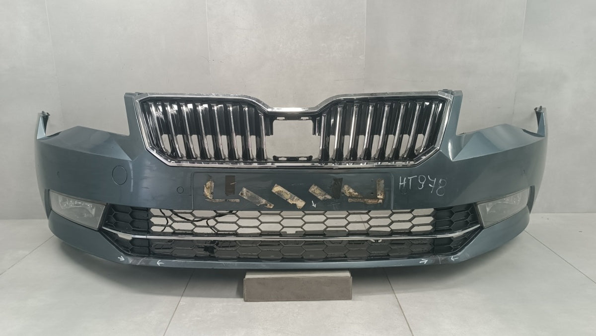 Prednji branik Skoda Superb III 15-19 /+ wiązka + PDC