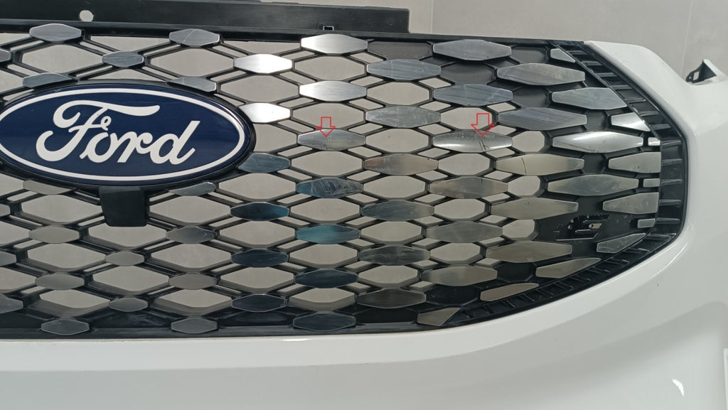 Prednji branik Ford E-Transit Custom mk2 II 23-